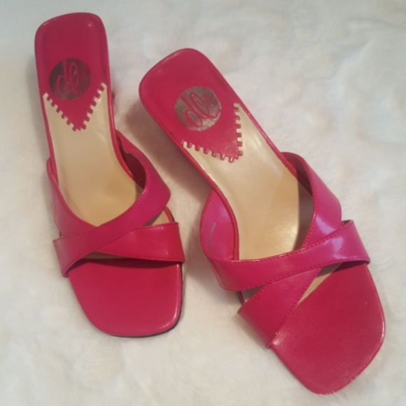 DL ♡ Gorgeous Bright Pink "Berkley" Open Toe Slip On Cris Cross 2.5" Heels 5.5M - Picture 2 of 15